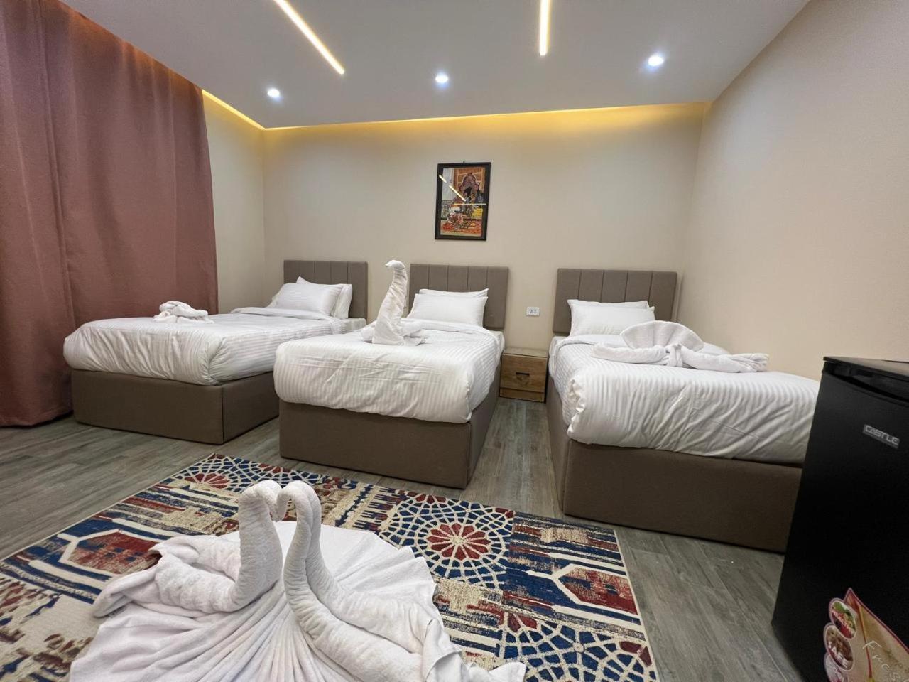 Pyramids Hotel Kafret el-Gabal 외부 사진