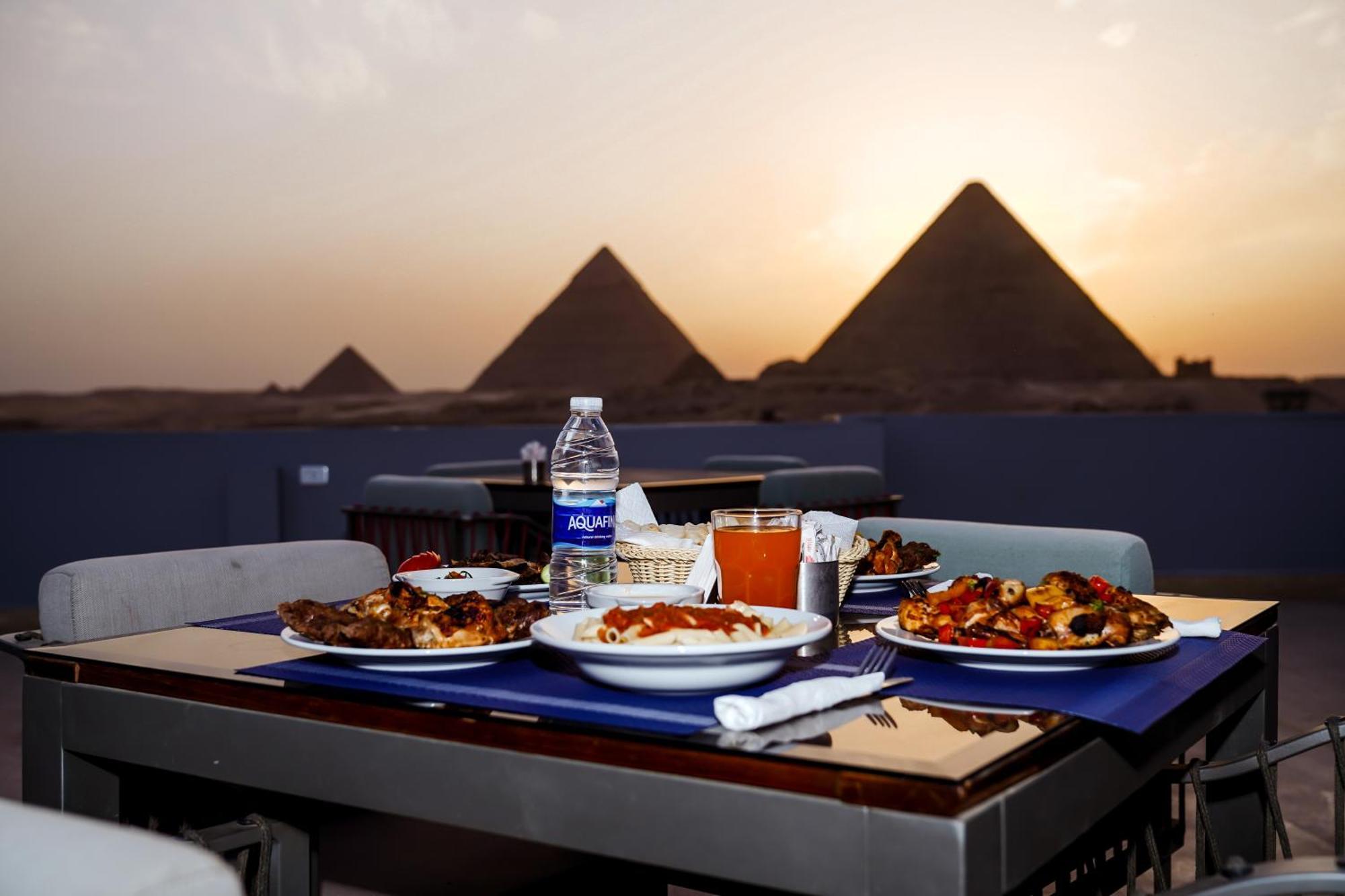 Pyramids Hotel Kafret el-Gabal 외부 사진