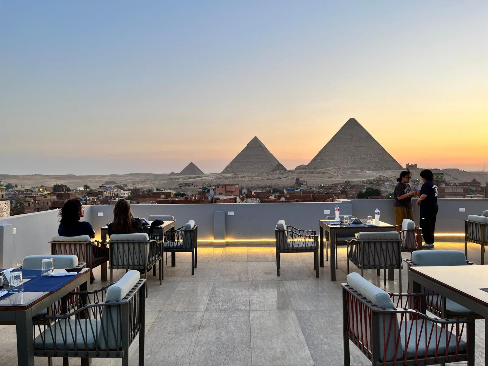 Pyramids Hotel Kafret el-Gabal 외부 사진